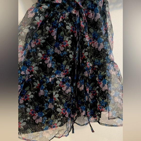 NWOT- FORVER 21 Floral Dress Size M - Picture 8 of 15